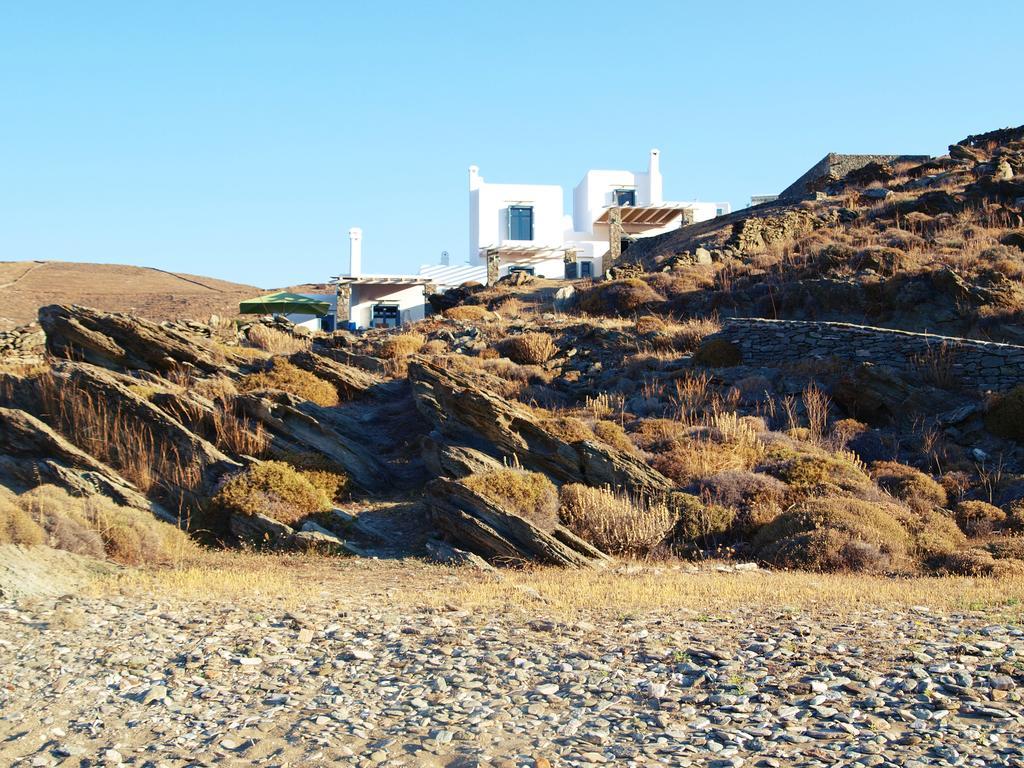 Almyra Yellow Villa Китнос Номер фото